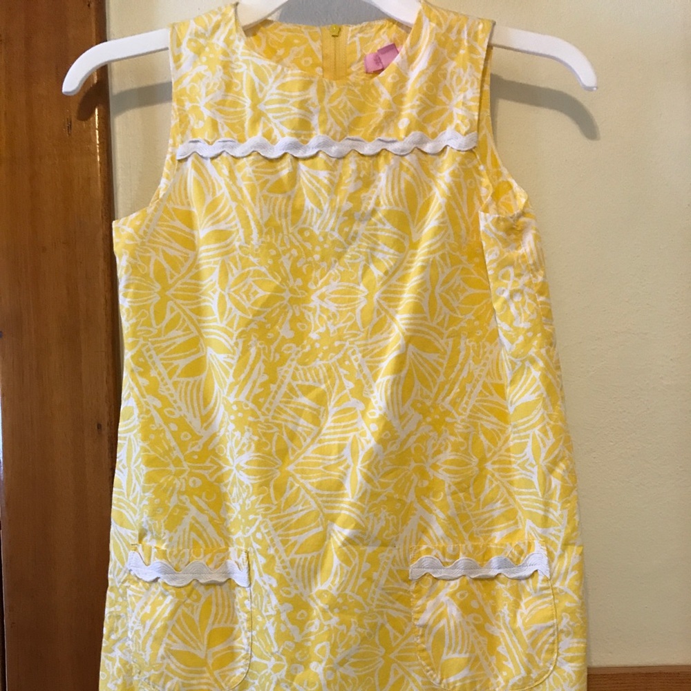 Beautiful Lily Pulitzer size 12